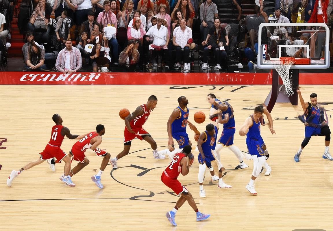 2018NBA火箭VS骑士：经典对决亮点与战术解析(图2)