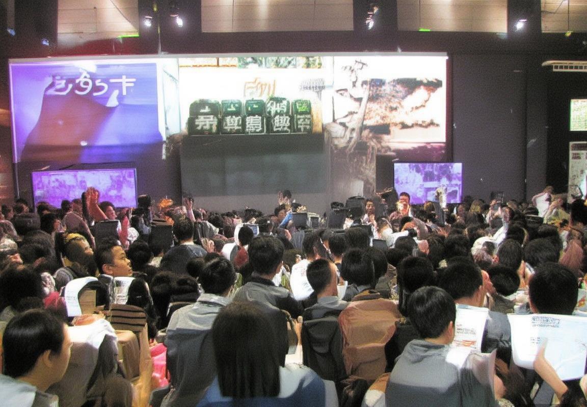 阿根廷vs伊朗：巅峰对决中的足球战术解析与未来启示